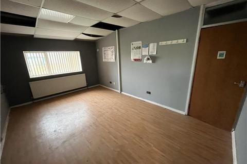 Industrial unit to rent, Alliance Close, Nuneaton, Warwickshire, CV11 6SD