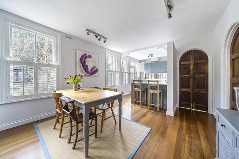 5 Bishopsthorpe Road, London, SE26 4NY