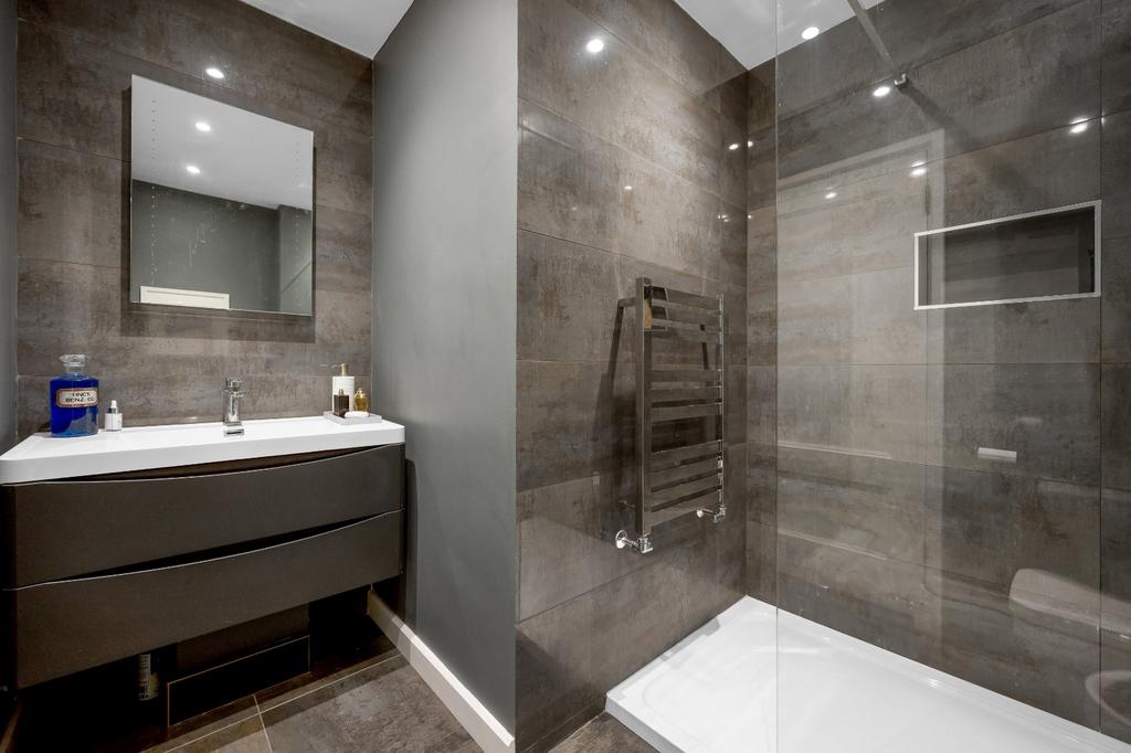 Second En Suite