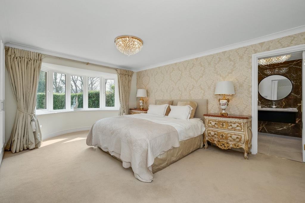 Main Bedroom