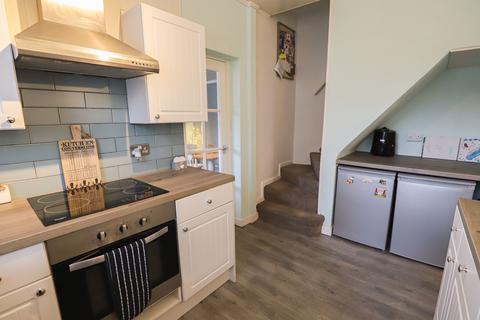 2 Pine Street, Morecambe, LA4 5SN