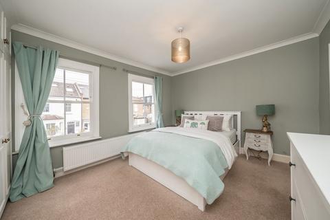 52 Mereway Road, Twickenham, TW2 6RG