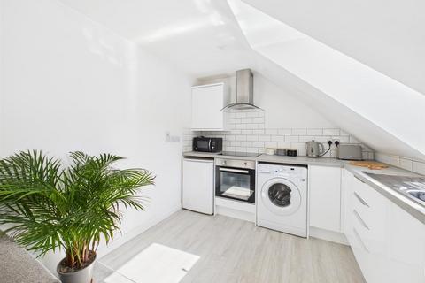 1 bedroom townhouse for sale, Harve des Pas 1 bedroom apartment