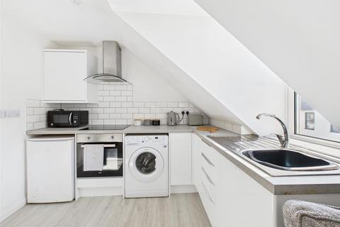 1 bedroom townhouse for sale, Harve des Pas 1 bedroom apartment