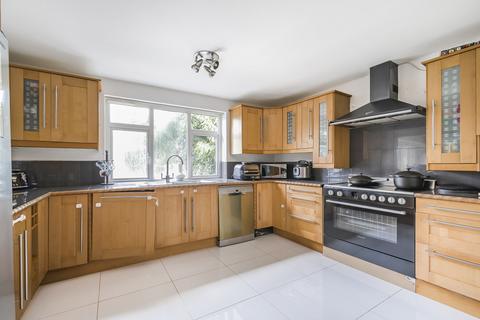 3 bedroom semi-detached house for sale, Wraysbury Road, Staines-upon-Thames TW19