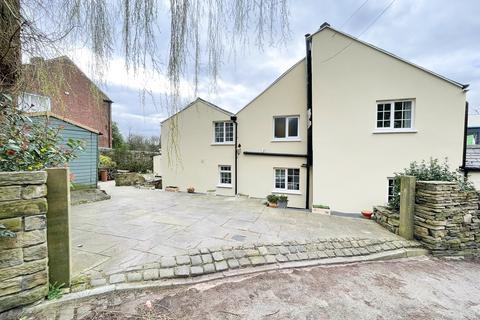 3 bedroom detached house for sale, Green Lane, Romiley