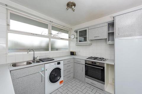 2 bedroom apartment to rent, St. Edmunds Terrace, London NW8