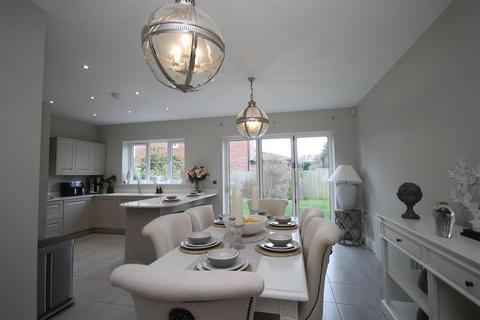 5 bedroom detached house for sale, Eachwick Drive, Medburn, Newcastle Upon Tyne