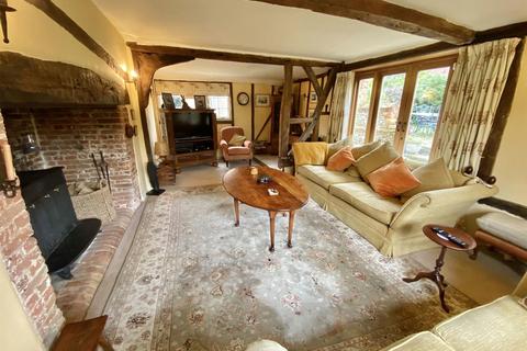 4 bedroom detached house for sale, Nethergate Street, Hopton