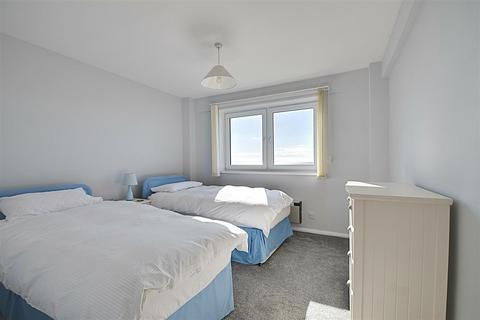 2 bedroom flat for sale, Sutton Place, Bexhill-On-Sea