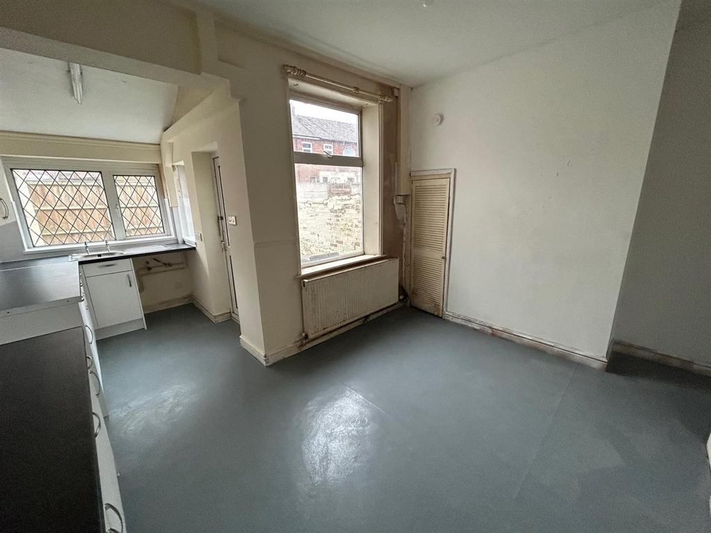 Dining area.jpg