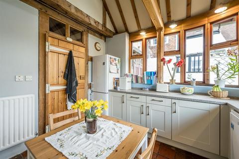 4 bedroom terraced house for sale, High Street, Kinver, DY7 6HG