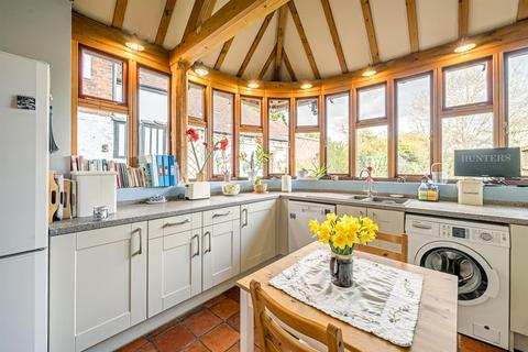 undefined, High Street, Kinver, DY7 6HG