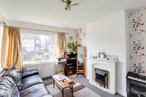 72 Barlock Road, Nottingham, NG6 0FF