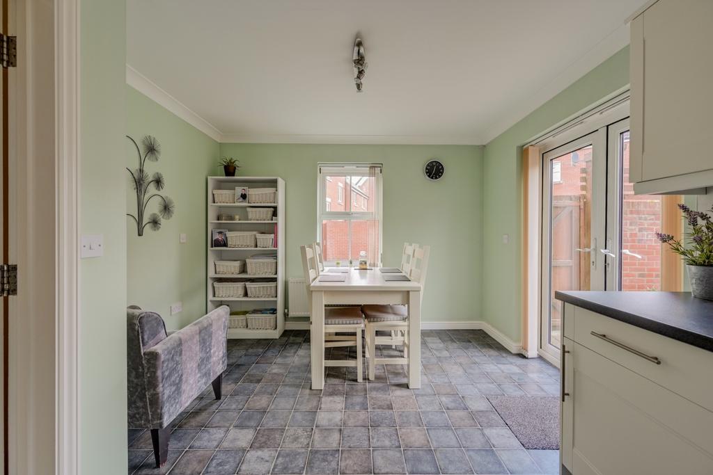 Kitchen1 2