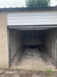 Garage to rent, Woodley Way, Romsey SO51