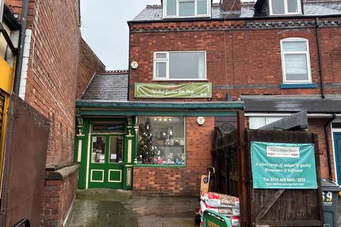 Mixed use for sale, 68 & 68A Three Shires Oak Road, Bearwood, Smethwick, West Midlands, B67 5BY