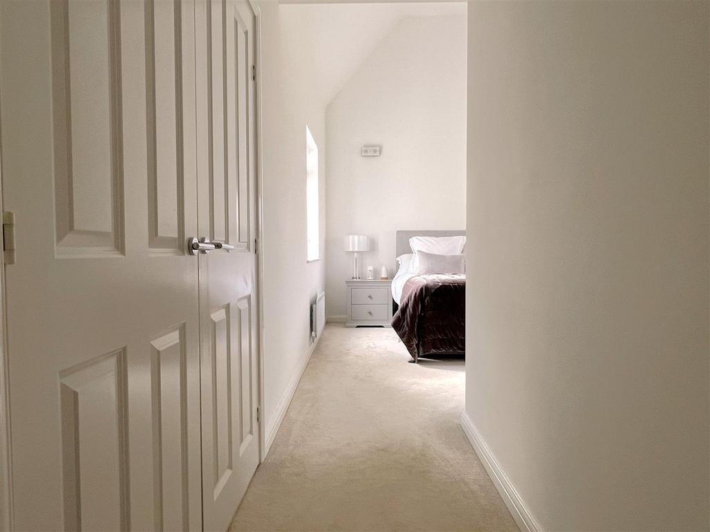 Changing bed1.jpg