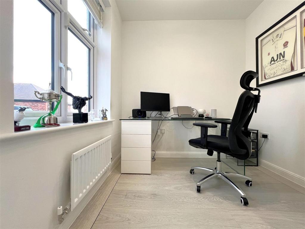Home office.jpg