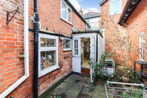 undefined, St Thomas Street, Lymington, Hampshire, SO41