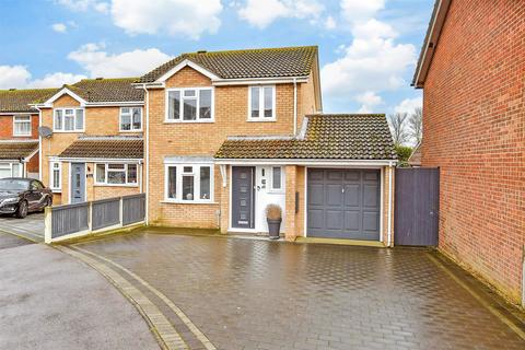 3 bedroom detached house for sale, Roman Close, Deal CT14