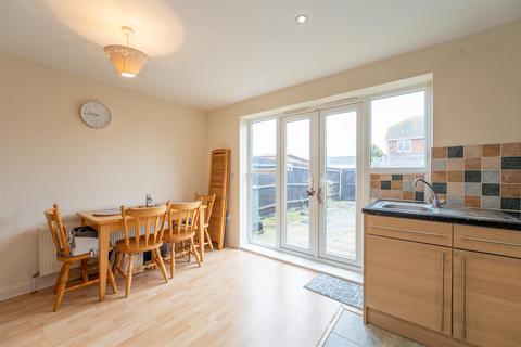 2 bedroom semi-detached house for sale, Sandy Point Road, Hayling Island PO11