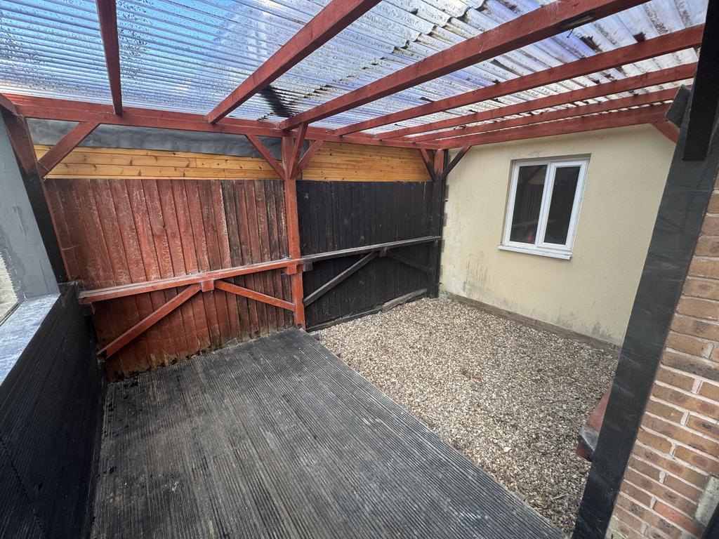 Enclosed decking area