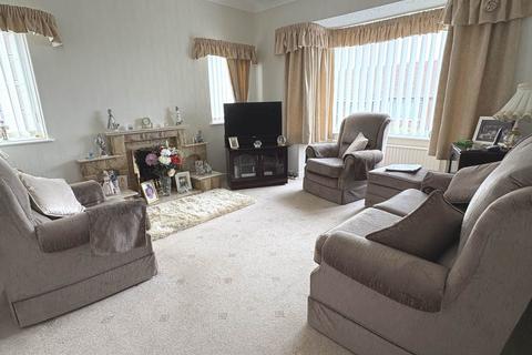 2 bedroom semi-detached bungalow for sale, Cliftonville Road, Rochdale