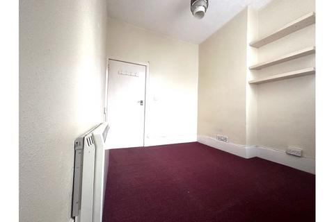 1 bedroom flat for sale, Flat 2, 34 Langney Road, Eastbourne, BN21 3JP