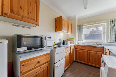 2 bedroom apartment for sale, West Cliff, Temple Court