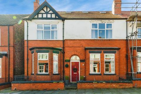 5 bedroom semi-detached house for sale, St Malo Road, Wigan, WN1