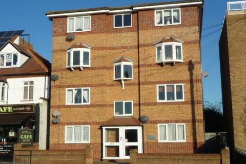 2 bedroom flat to rent, 1217 London Road, Leigh on Sea SS9