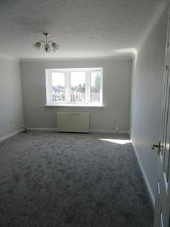 2 bedroom flat to rent, 1217 London Road, Leigh on Sea SS9