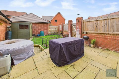 3 bedroom detached house for sale, Angelica Avenue, Melksham SN12