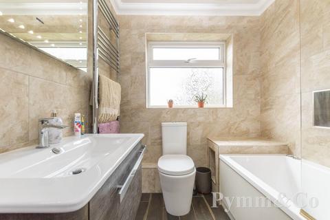 29 Marriott Chase, Taverham, Norwich, NR8 6QQ