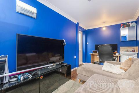 29 Marriott Chase, Taverham, Norwich, NR8 6QQ