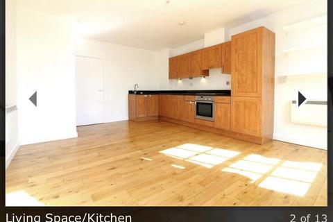 2 bedroom flat to rent, Stoke Newington, London, N16