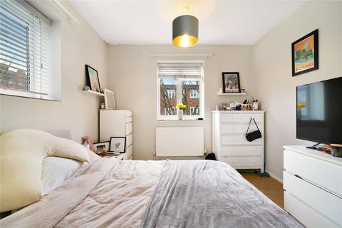 3 bedroom flat for sale, Portobello Court, Westbourne Grove, W11