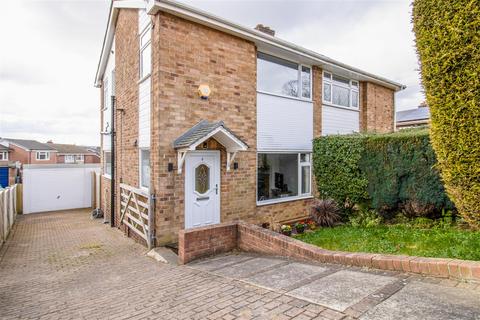 3 bedroom semi-detached house for sale, Healey Crescent, Ossett WF5