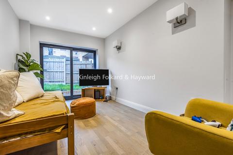 1 bedroom flat to rent, Mantle Road London SE4