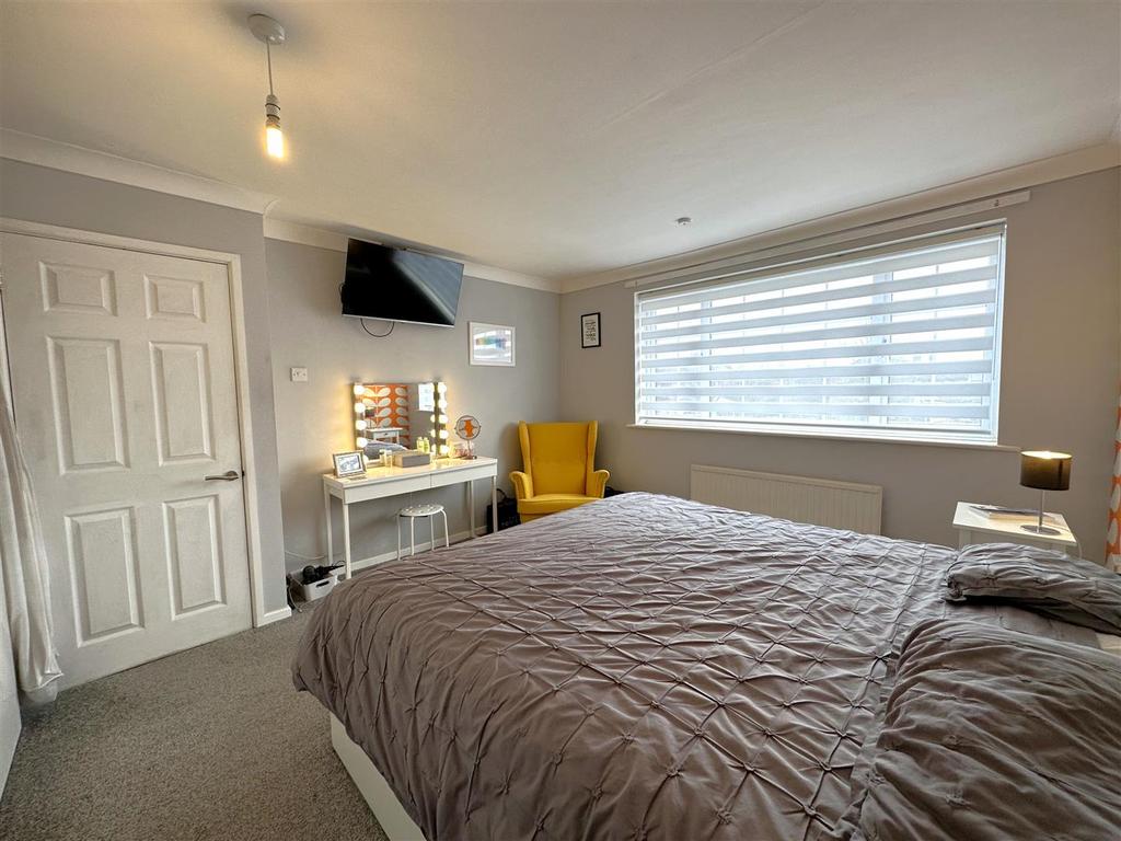 Third Bedroom 656