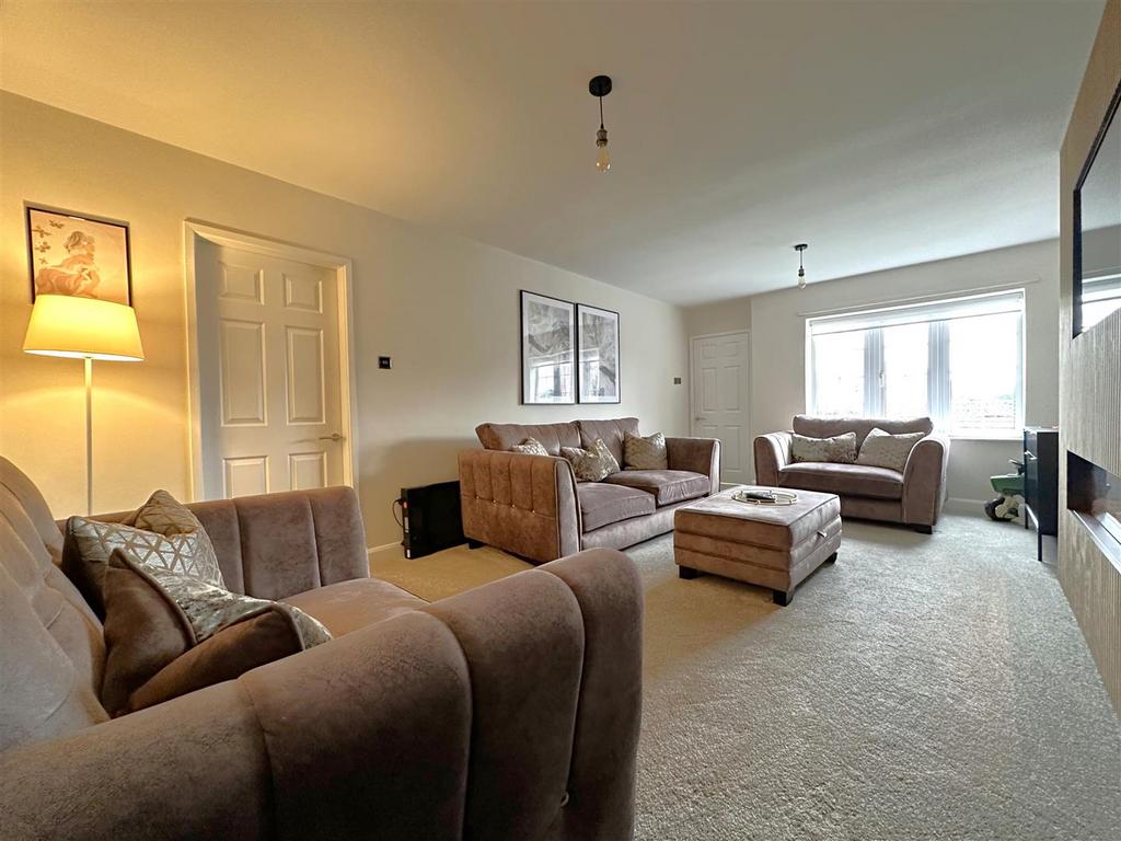 Generous Living Room 768
