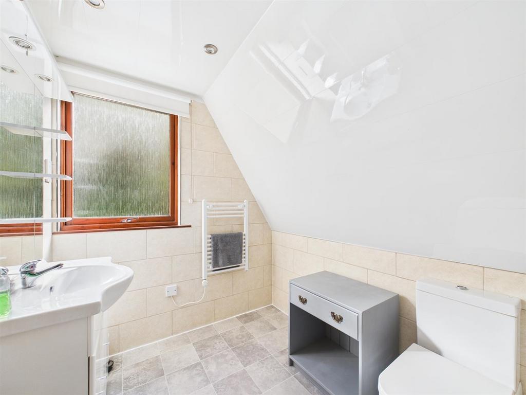 Bedroom 1 en suite