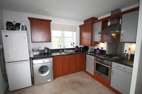 2 bedroom flat to rent, Temple Court, Wakefield, West Yorkshire, UK, WF1