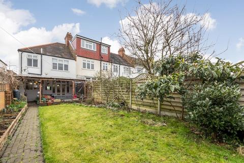 3 bedroom terraced house for sale, Cranston Road, London