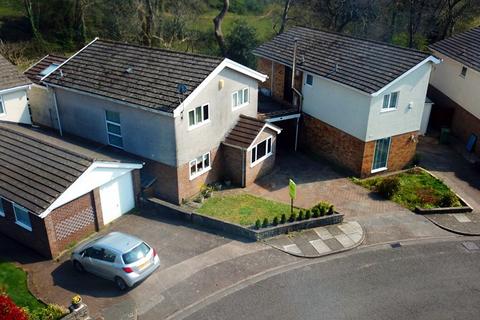 4 bedroom detached house for sale, Brooklyn Close, Cardiff. CF14