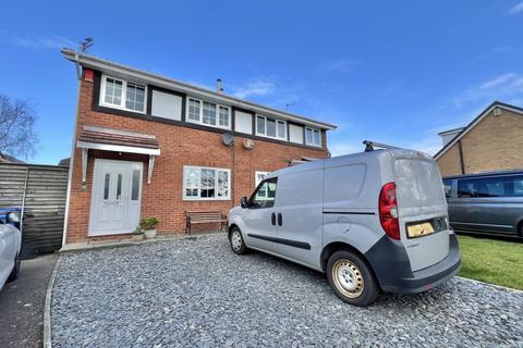 3 bedroom semi-detached house for sale, Bramley Gardens, Poulton-Le-Fylde FY6