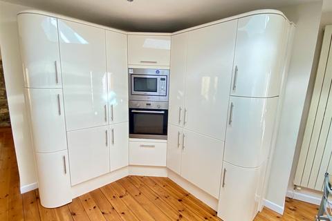 1 Dark Gate Street, Aberaeron, SA46 0JH