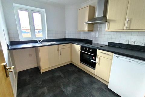 2 bedroom apartment for sale, Cork House, Mannheim Quay, Marina, Swansea