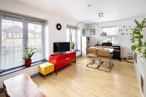 Flat 1, 14 Wrights Road, London, E3 5LD